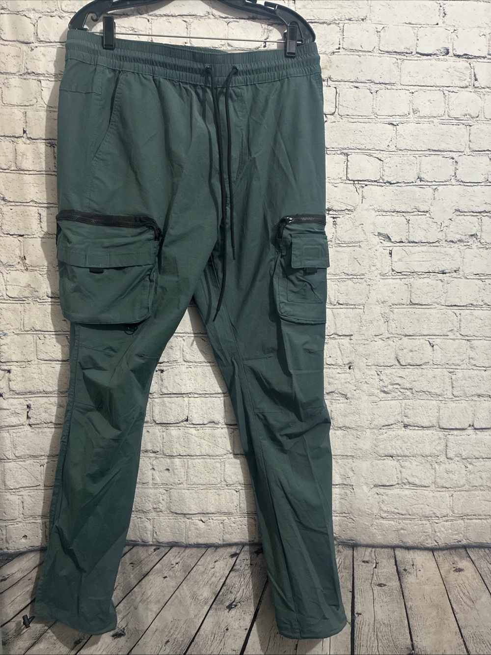 Pacsun Men's Cargo Jogger Pants in Forest Green